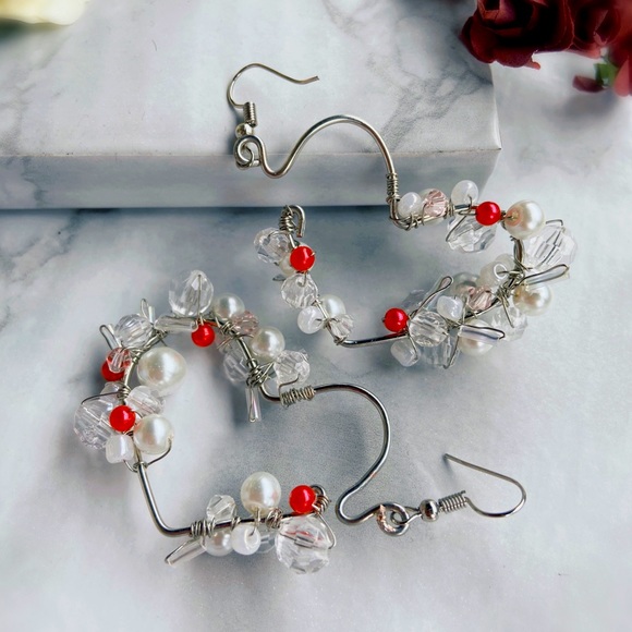 Heart-shaped handmade earrings - Picture 2 of 3